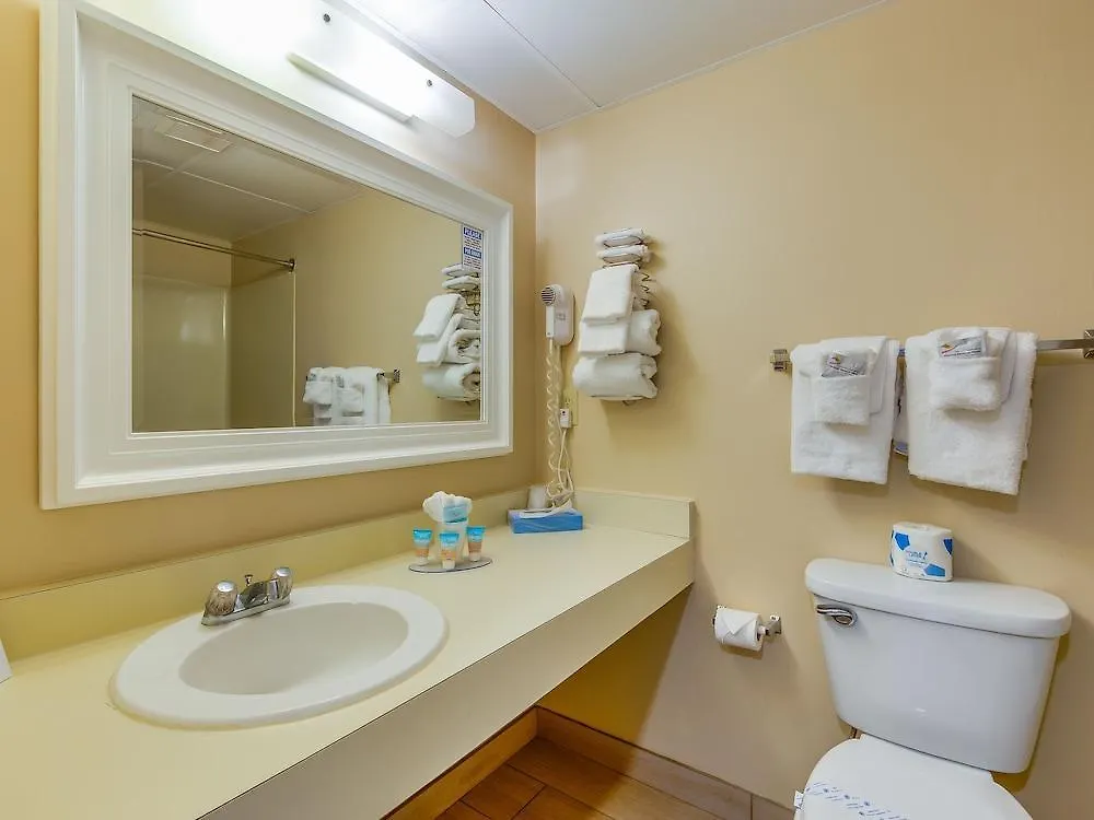 Beachside Hotel - Daytona Beach - No Pool