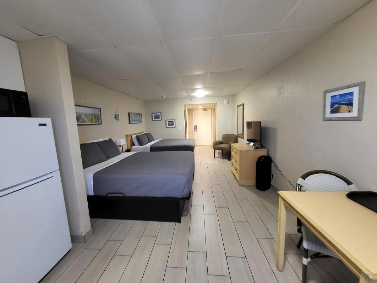 Beachside Hotel - Daytona Beach - No Pool